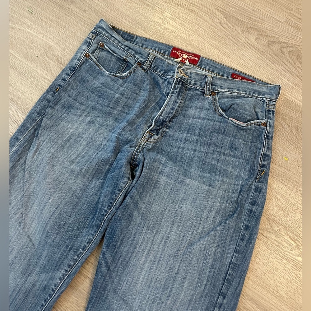 Lucky brand men’s 361 vintage straight blue jeans, Size 36 and 29” inseam. - Picture 3 of 11